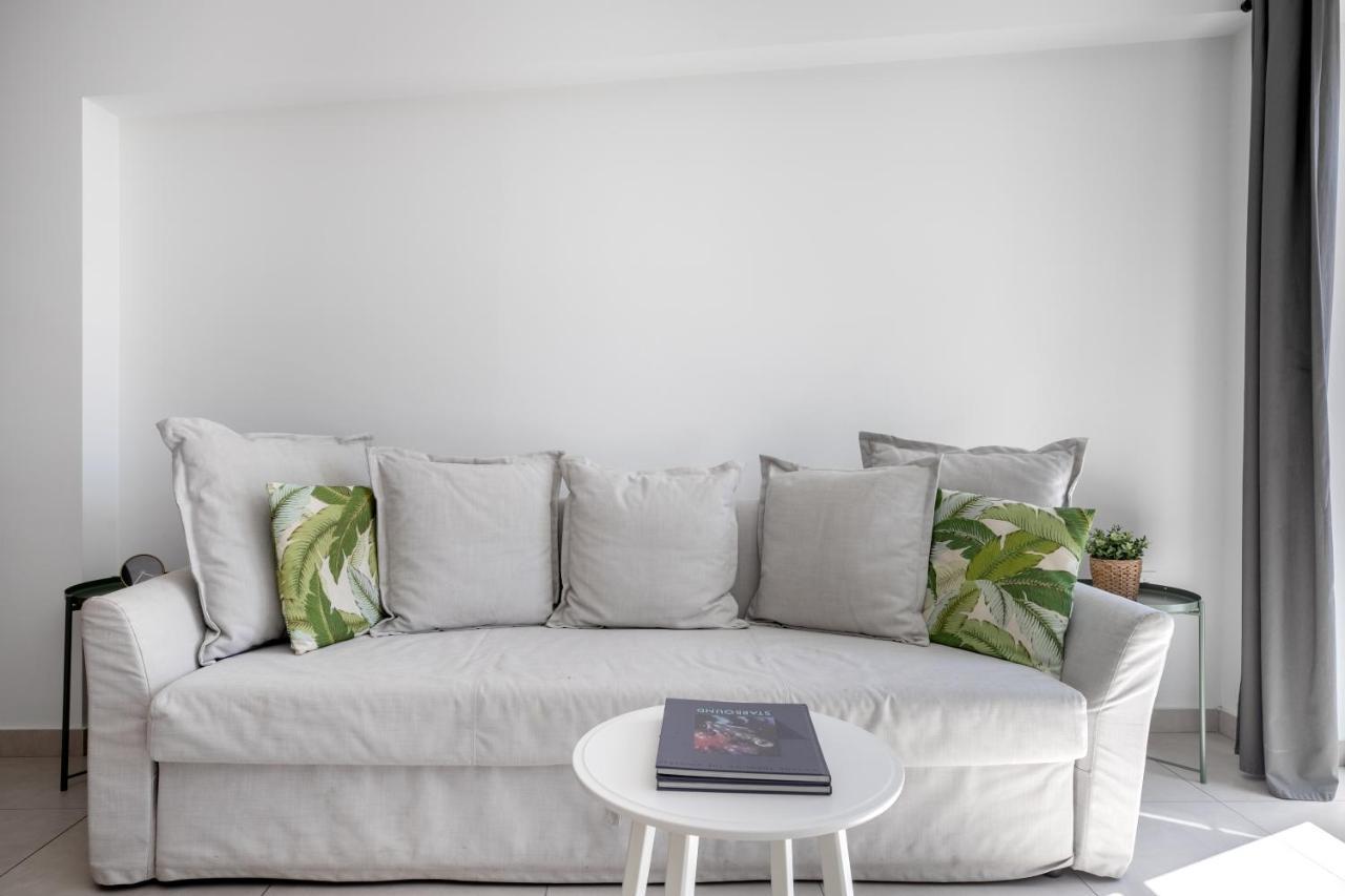 Supreme C2 Apartment In Syntagma เอเธนส์ ภายนอก รูปภาพ