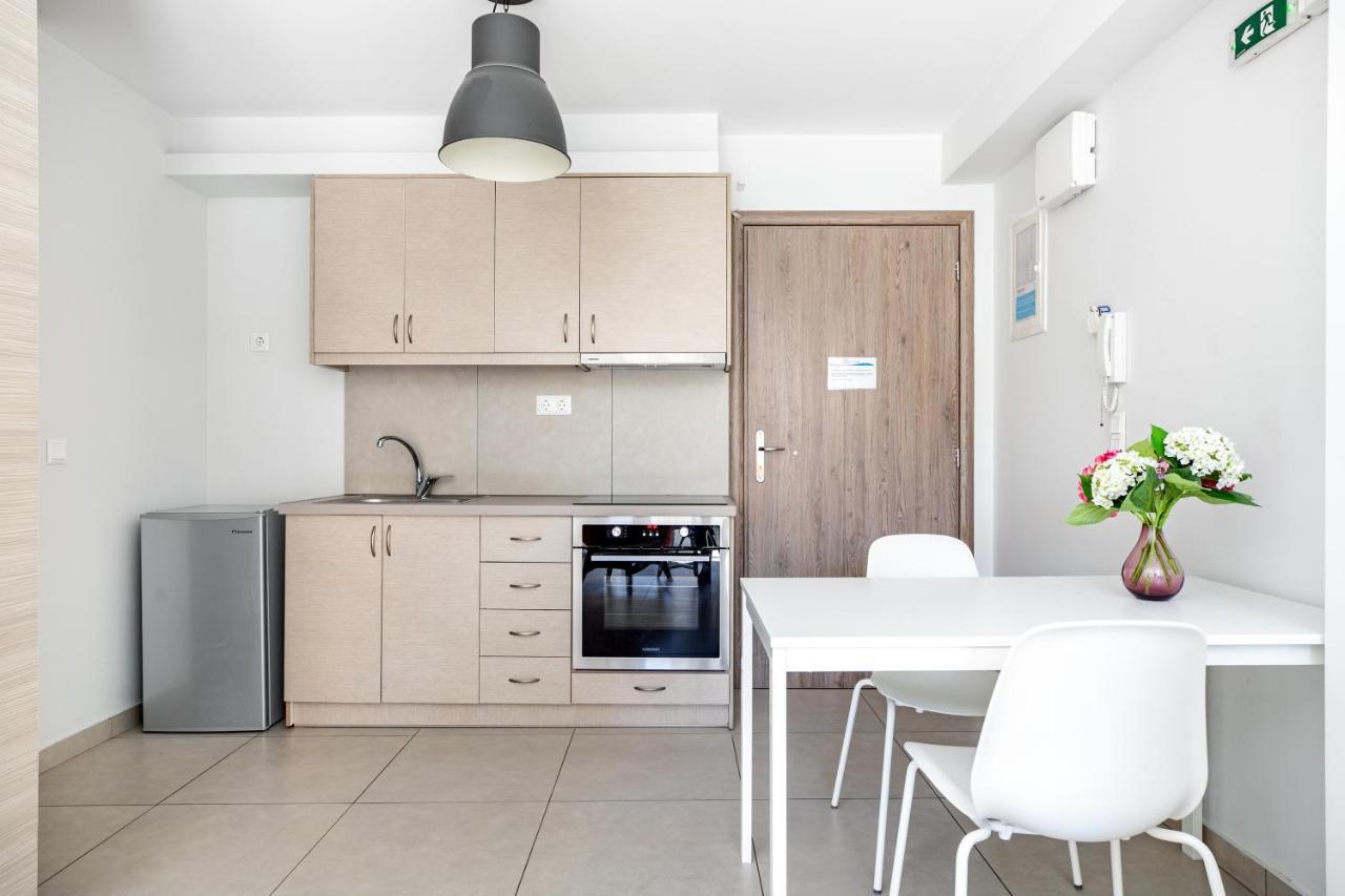 Supreme C2 Apartment In Syntagma เอเธนส์ ภายนอก รูปภาพ